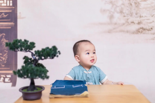 河间宝宝眼屎多是什么原因